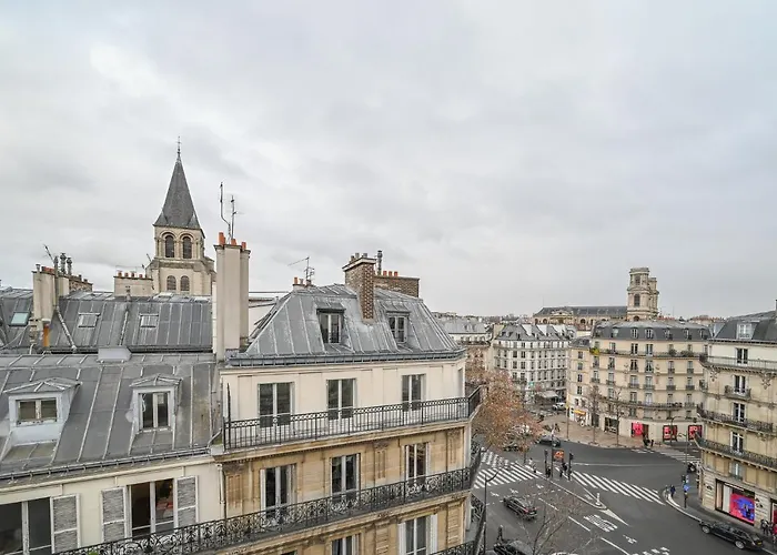 Sublime A Saint Germain Des Pres Apartment *